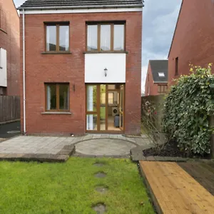 Pass The Keys Lovely 4br W Garden 7 Min From Centre Belfast