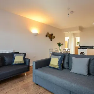 Portland Square - 2 Bedroom Modern Nottingham